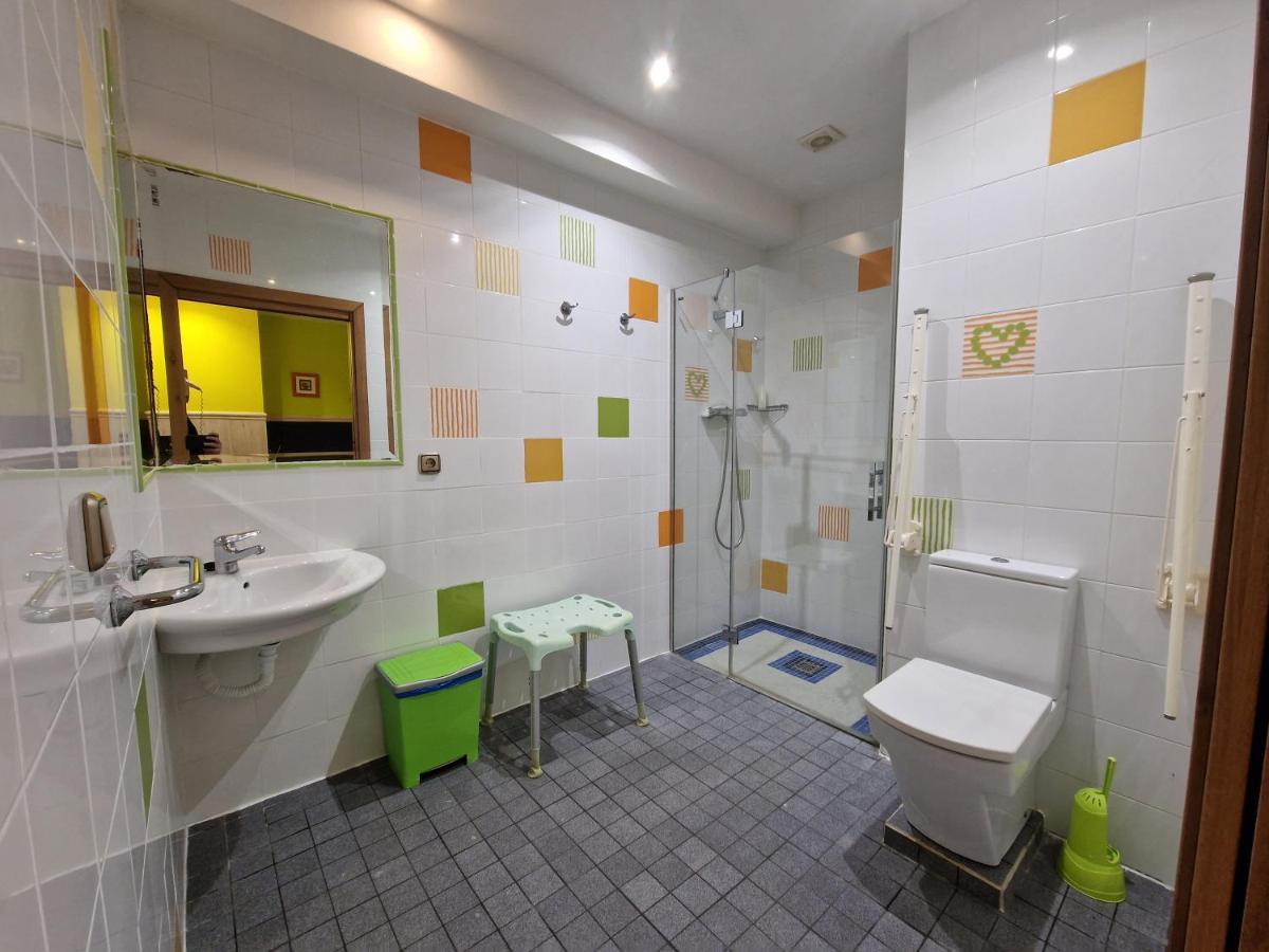 Pension Izar Bat Guesthouse San Sebastian Luaran gambar