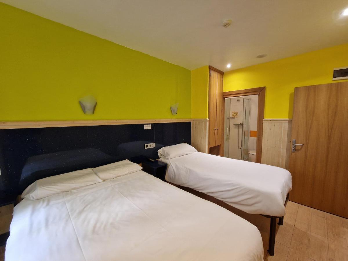 Pension Izar Bat Guesthouse San Sebastian Luaran gambar