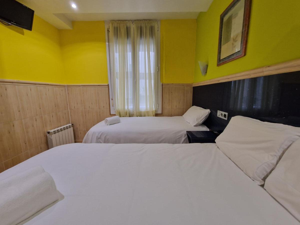 Pension Izar Bat Guesthouse San Sebastian Luaran gambar