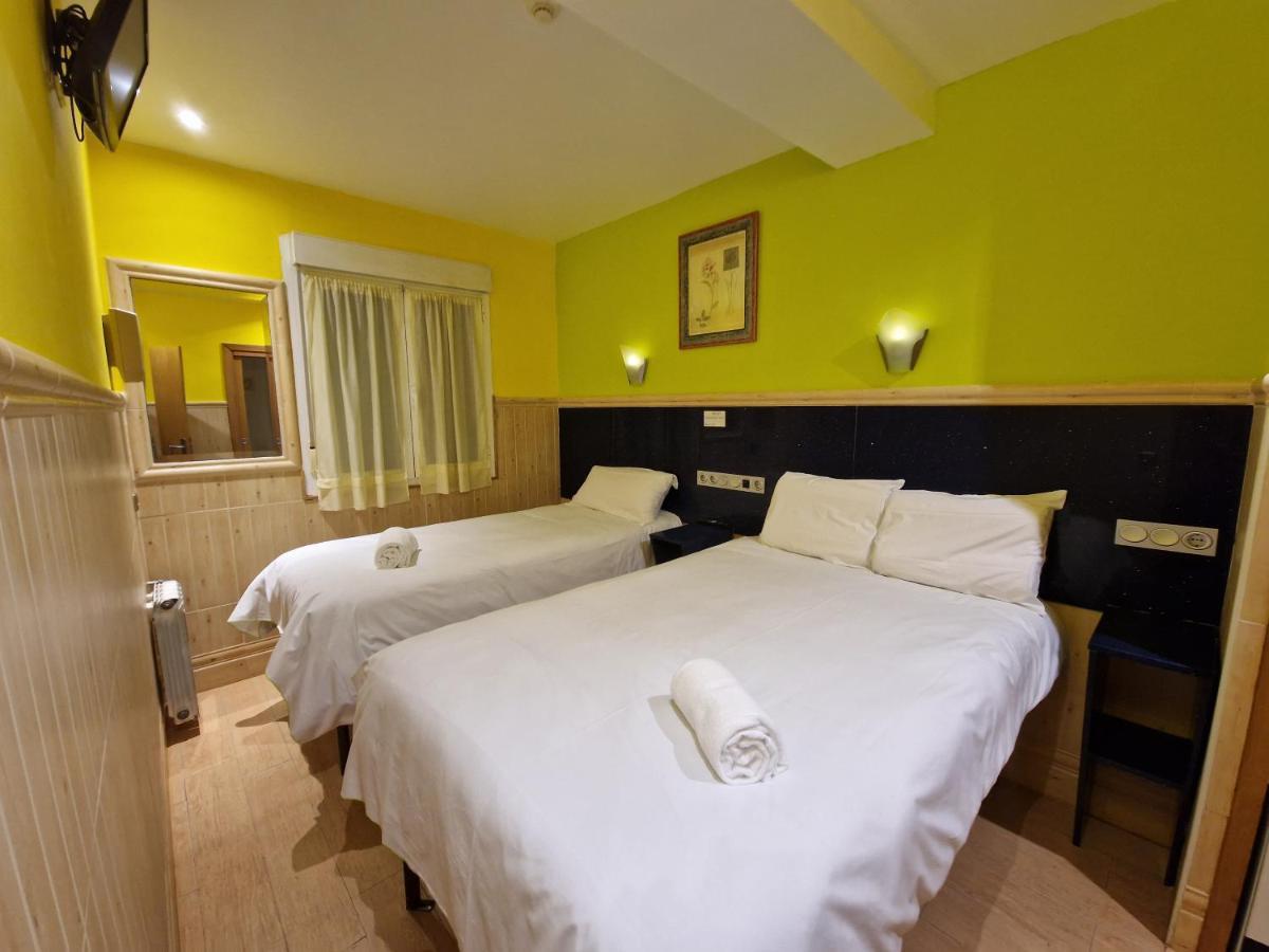 Pension Izar Bat Guesthouse San Sebastian Luaran gambar