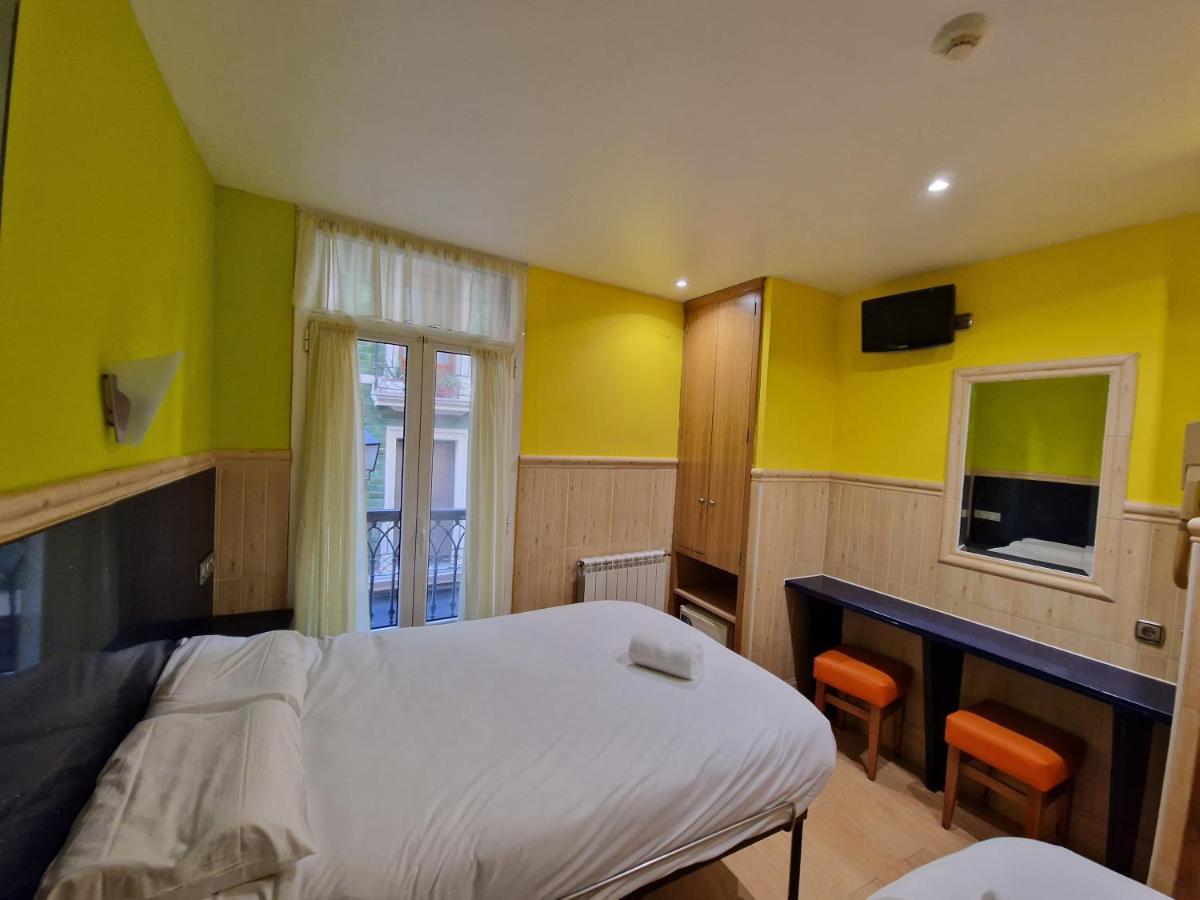 Pension Izar Bat Guesthouse San Sebastian Luaran gambar