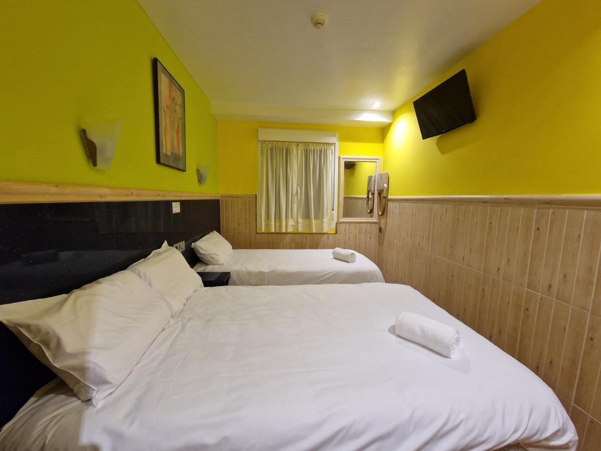 Pension Izar Bat Guesthouse San Sebastian Luaran gambar
